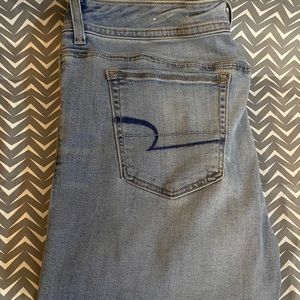 Never worn American Eagle jeans